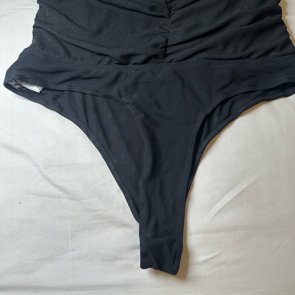 Fashion Nova Kiara One Shoulder Mesh Bodysuit, New, Size XL - Picture 2 of 13